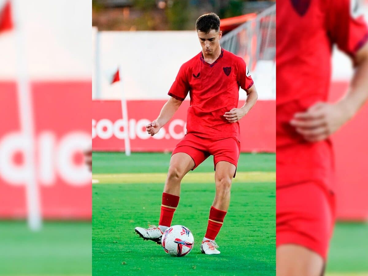 Pablo Rivera en su debut con el Sevilla FC ante el Orlando Pirates. Cedida