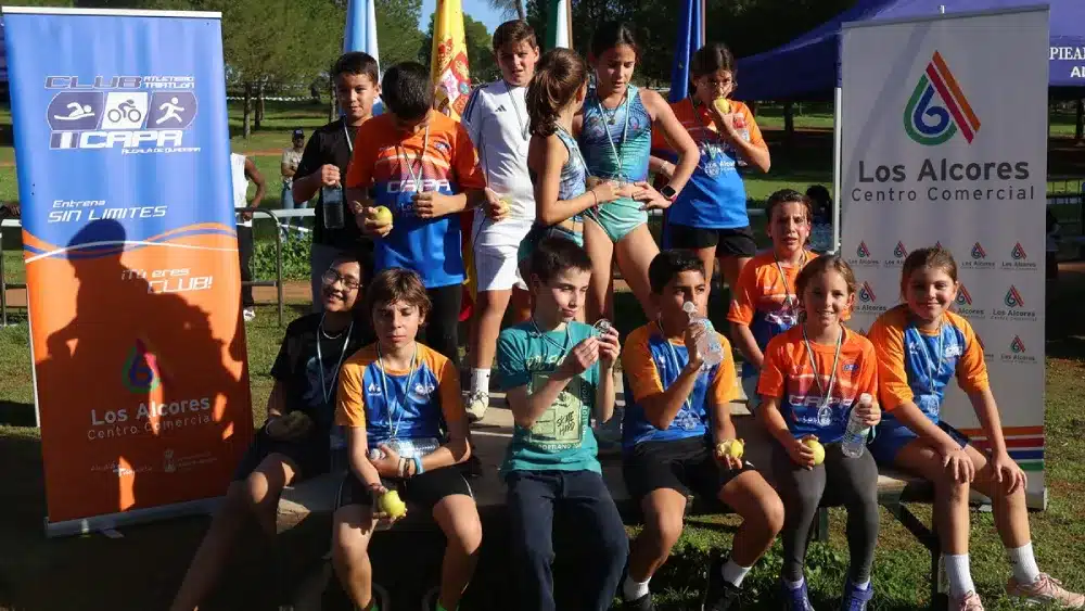 El Club Capa Alcalá CC Los Alcores celebró una nueva edición del Cross Escolar